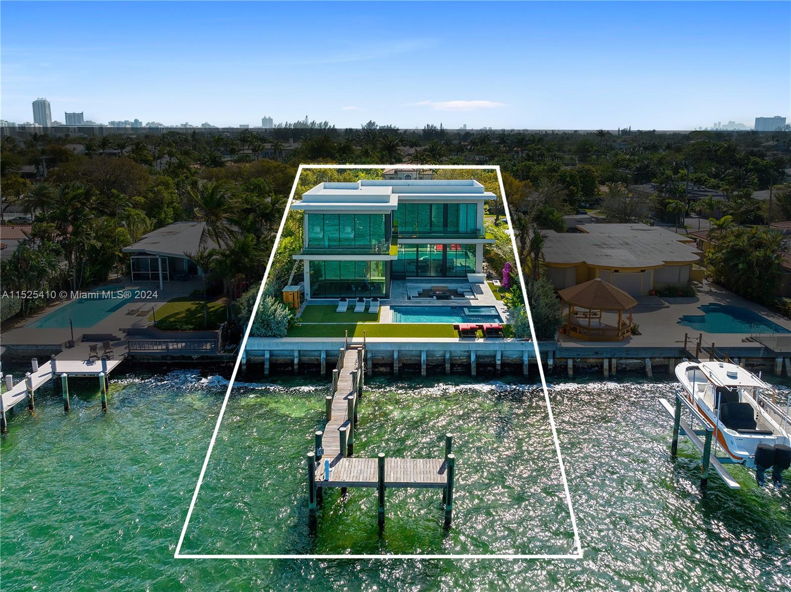 BISCAYNE POINT - Residential