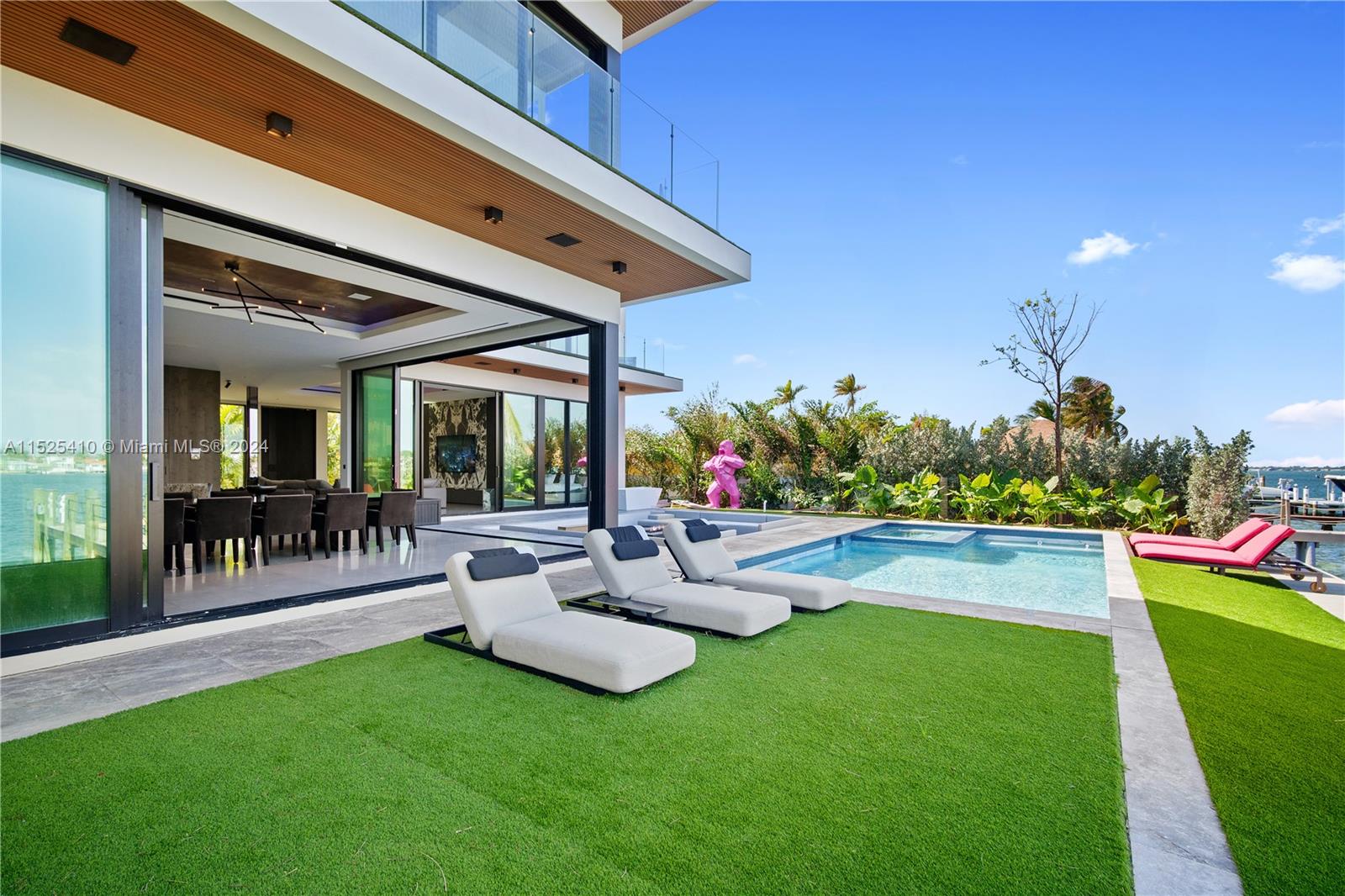 BISCAYNE POINT - Residential