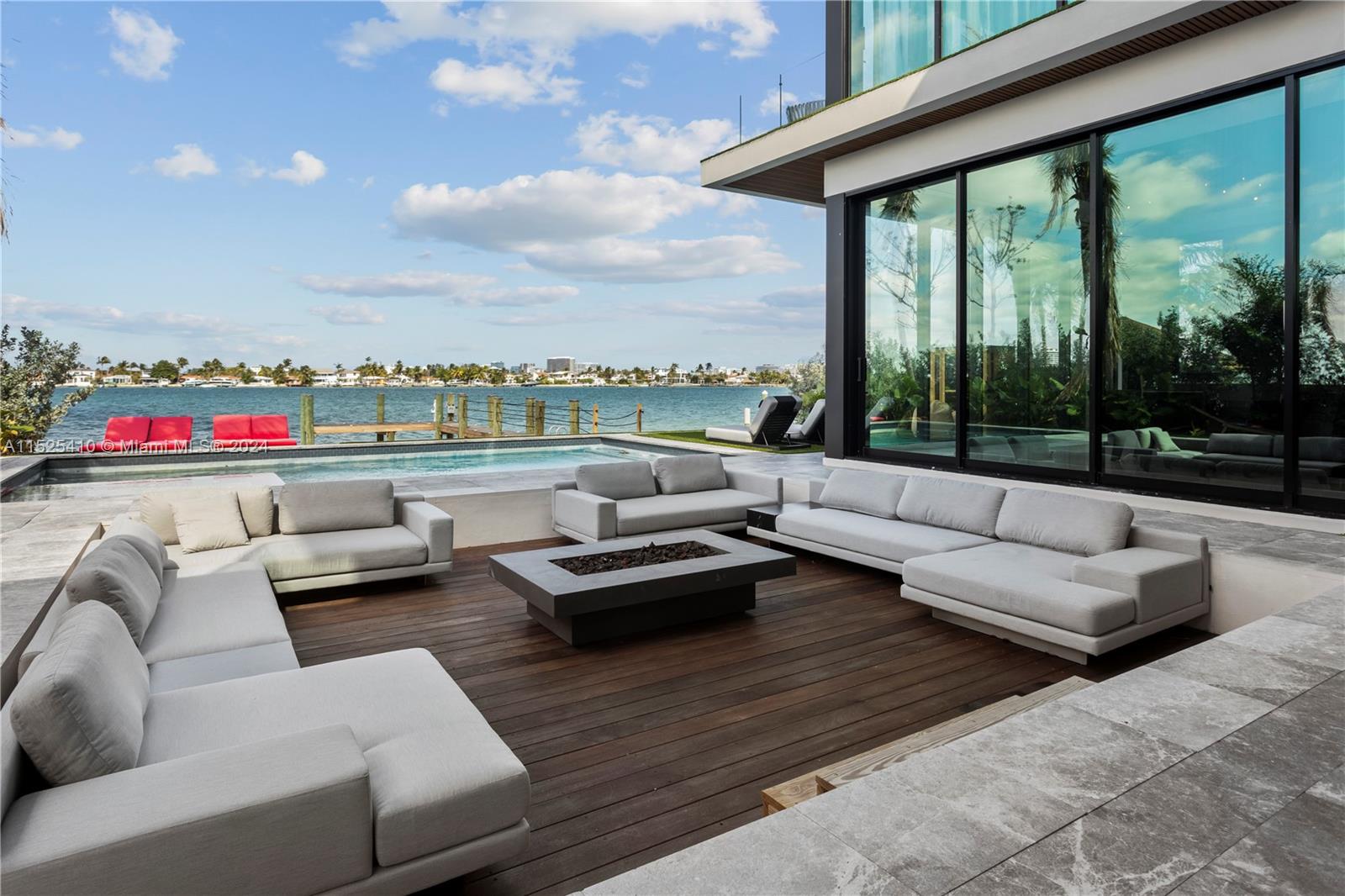 BISCAYNE POINT - Residential