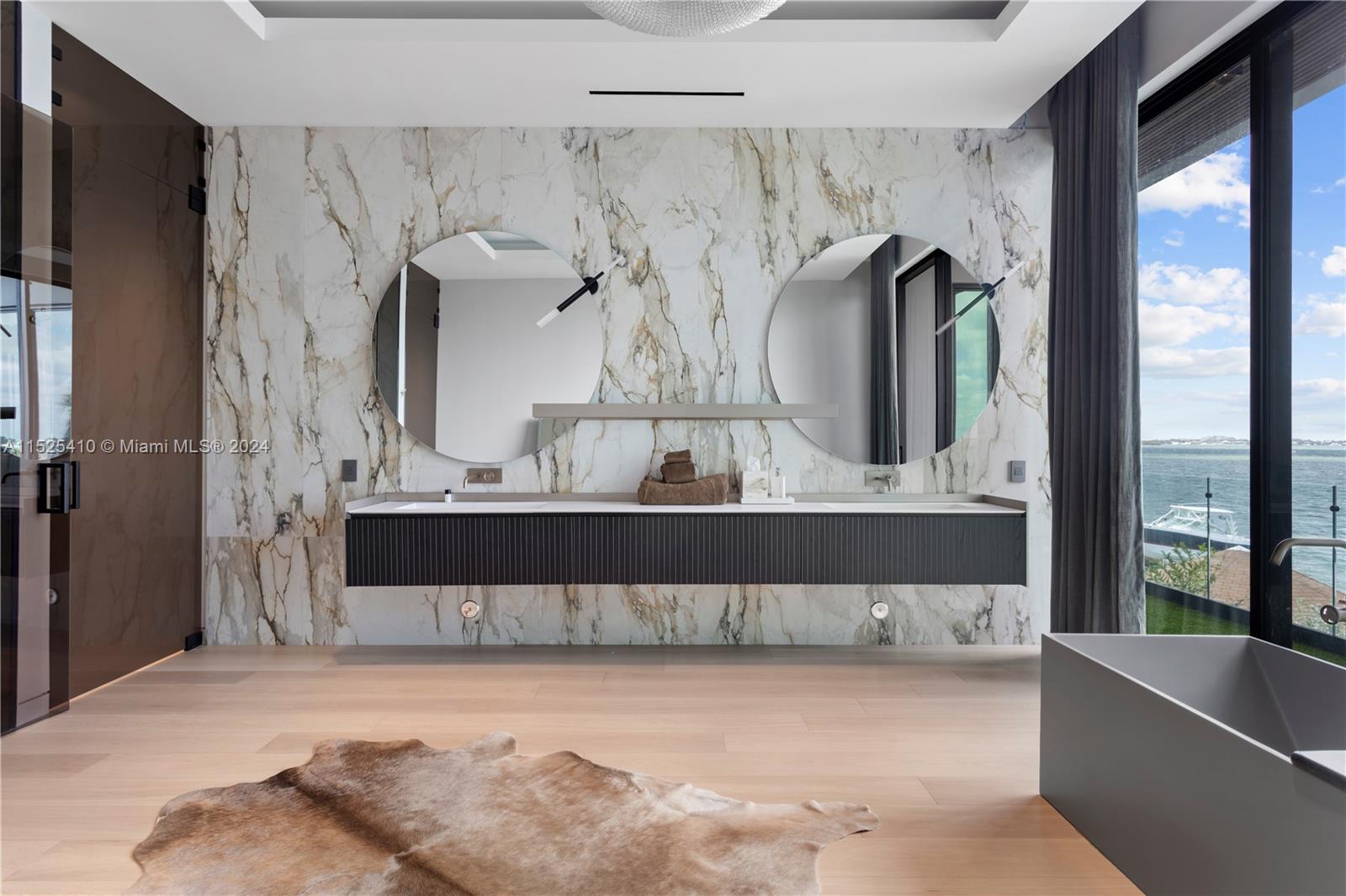 BISCAYNE POINT - Residential