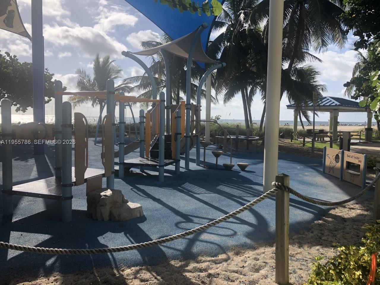 NASSAU HOUSE CONDOMINIUM - Residential