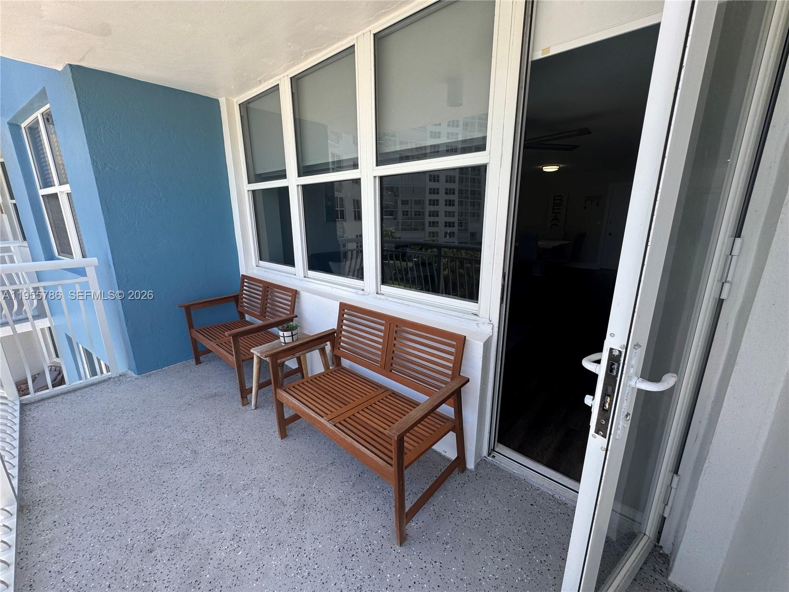 NASSAU HOUSE CONDOMINIUM - Residential