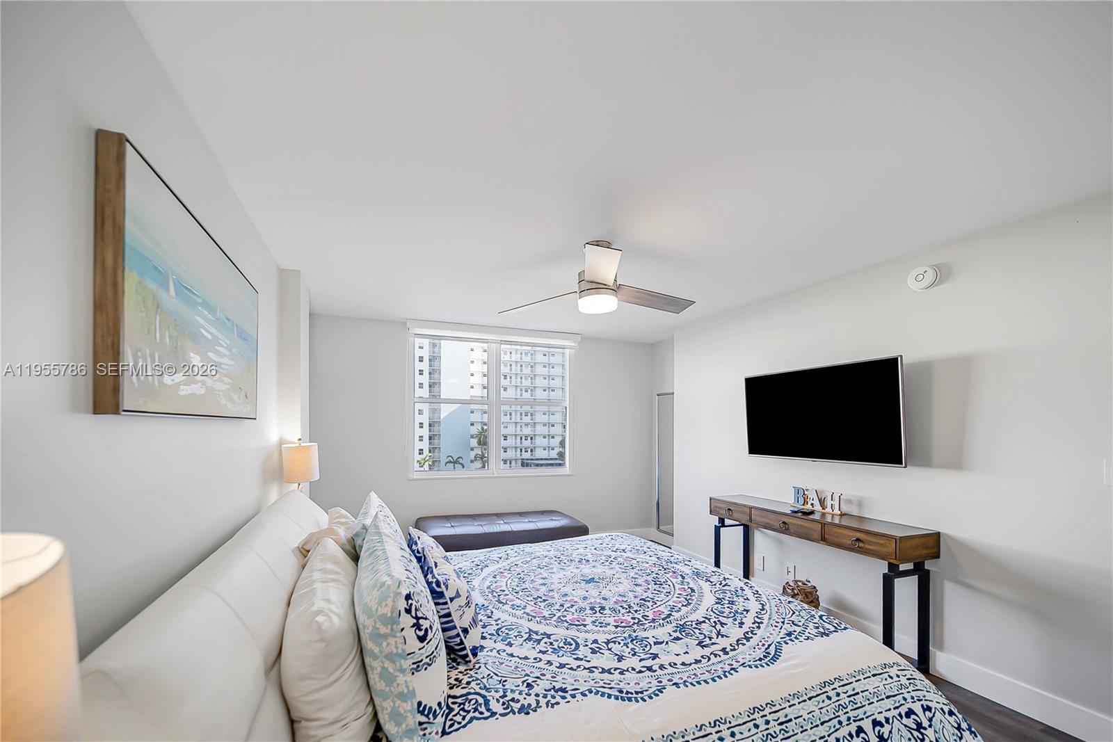 NASSAU HOUSE CONDOMINIUM - Residential