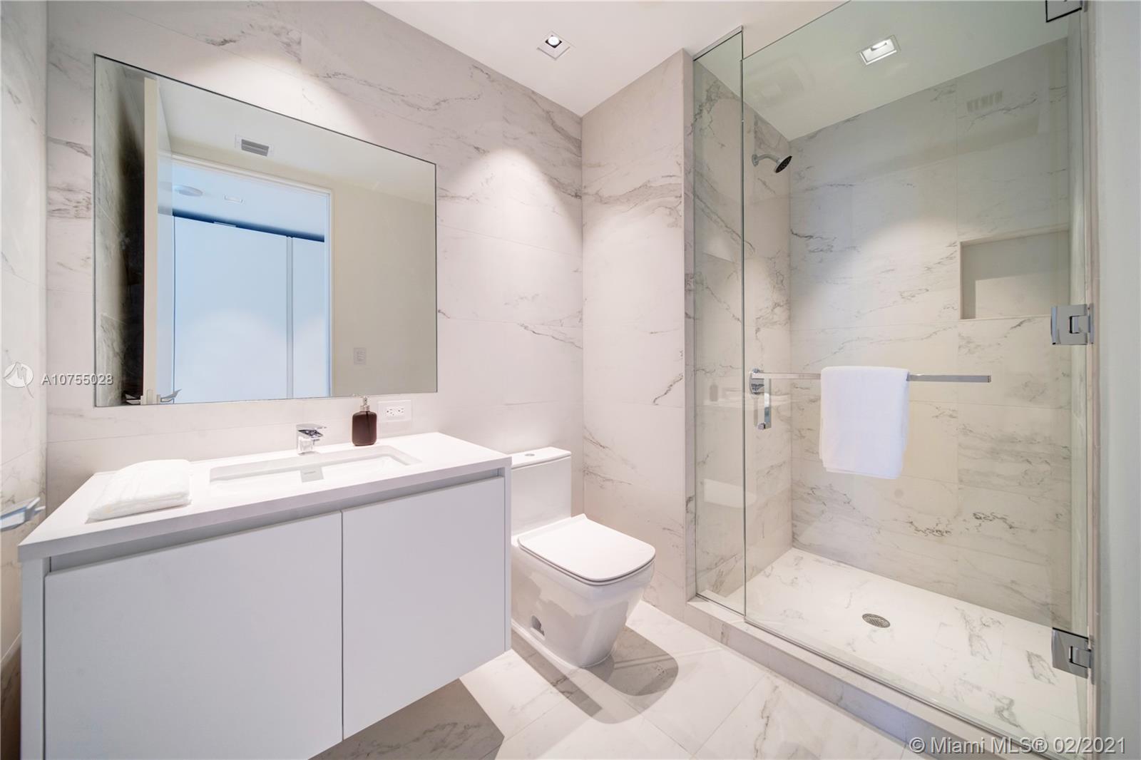 ONE THOUSAND MUSEUM CONDO - Residential