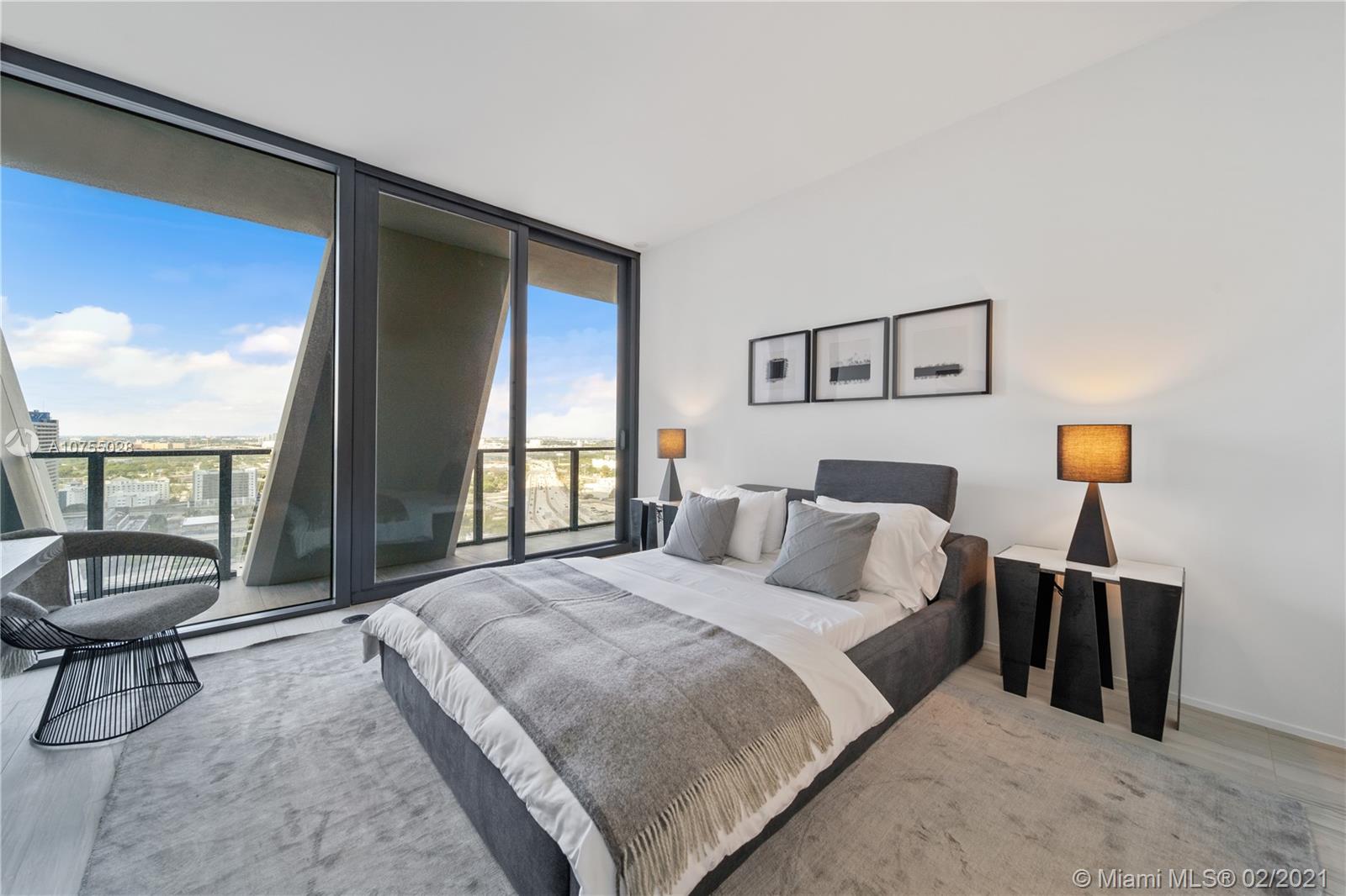 ONE THOUSAND MUSEUM CONDO - Residential