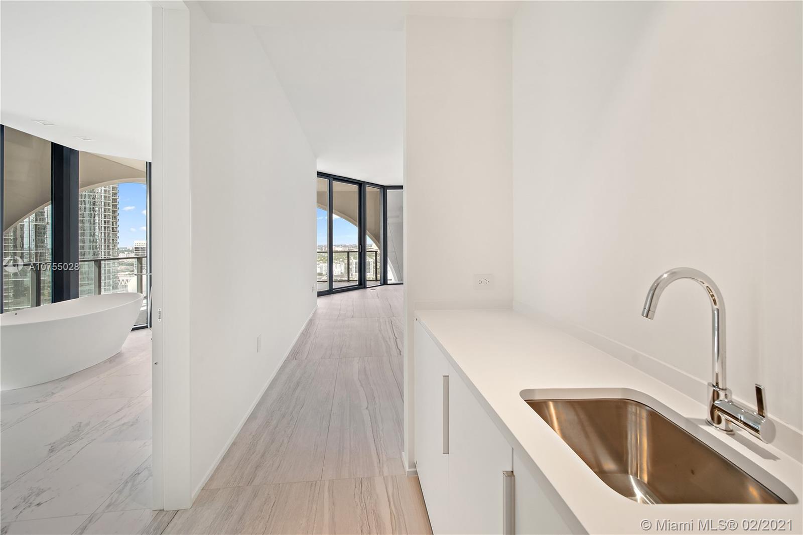 ONE THOUSAND MUSEUM CONDO - Residential