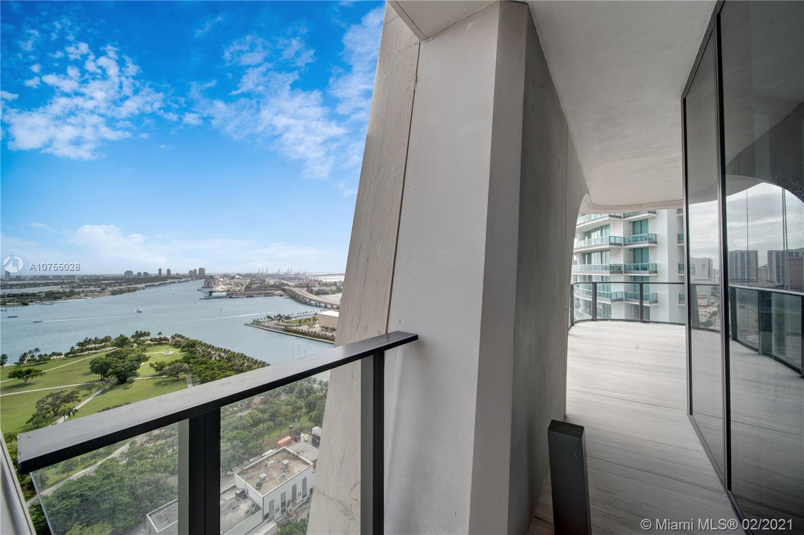 ONE THOUSAND MUSEUM CONDO - Residential