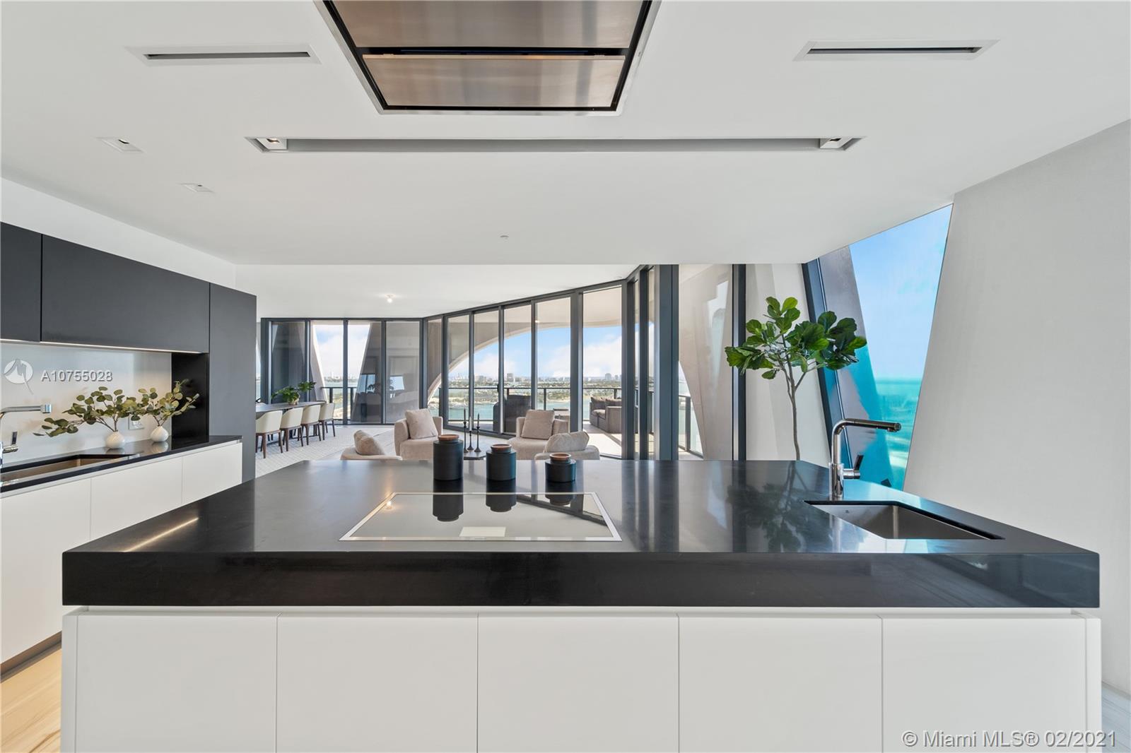 ONE THOUSAND MUSEUM CONDO - Residential