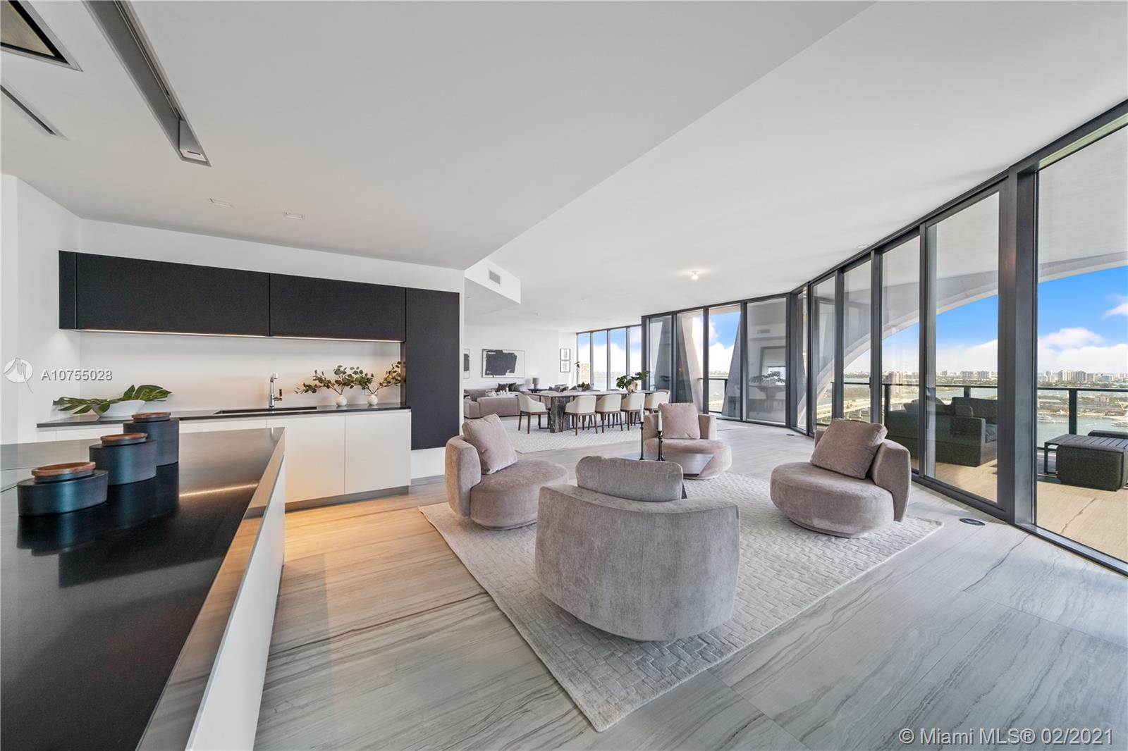 ONE THOUSAND MUSEUM CONDO - Residential