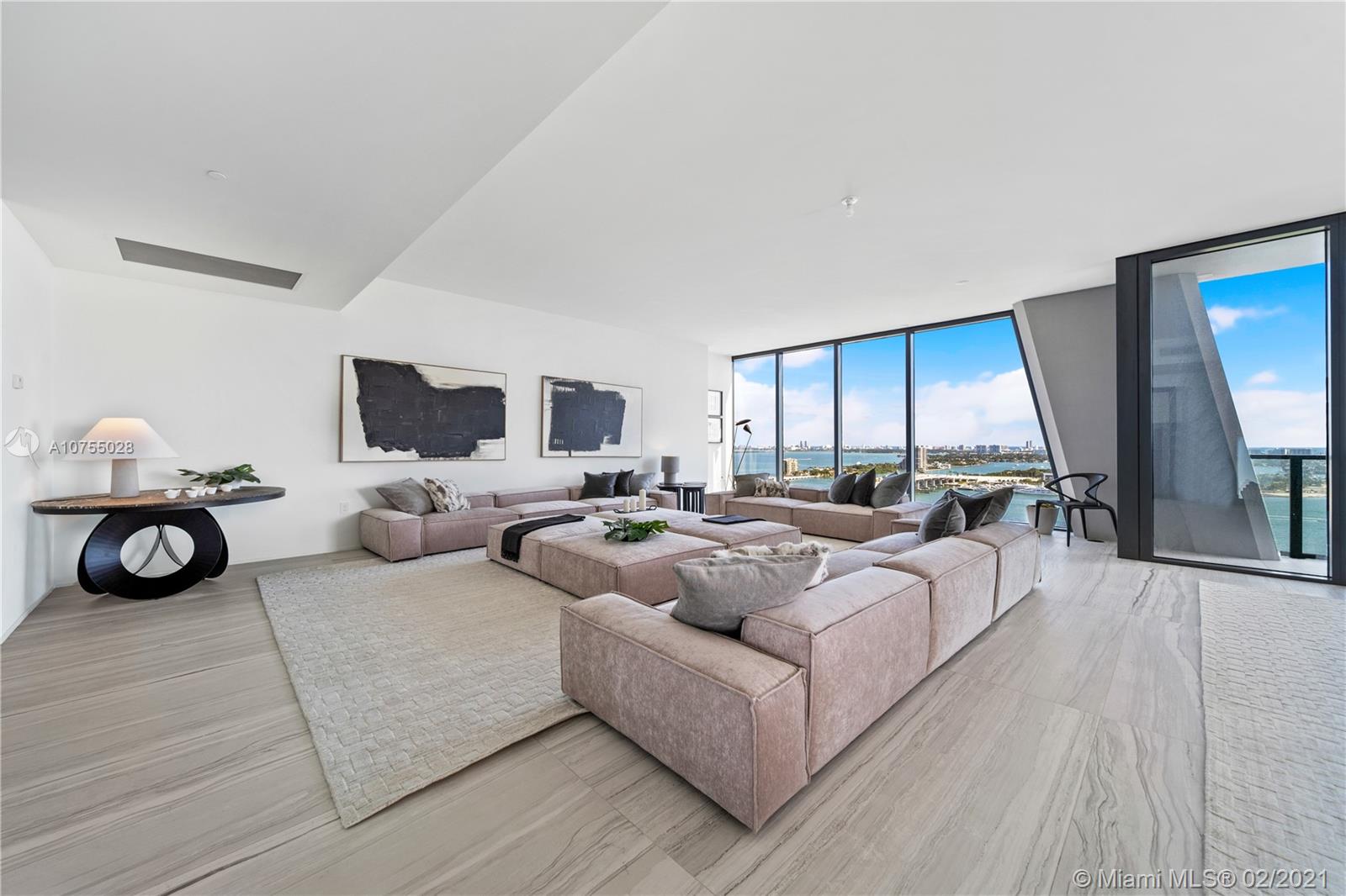 ONE THOUSAND MUSEUM CONDO - Residential