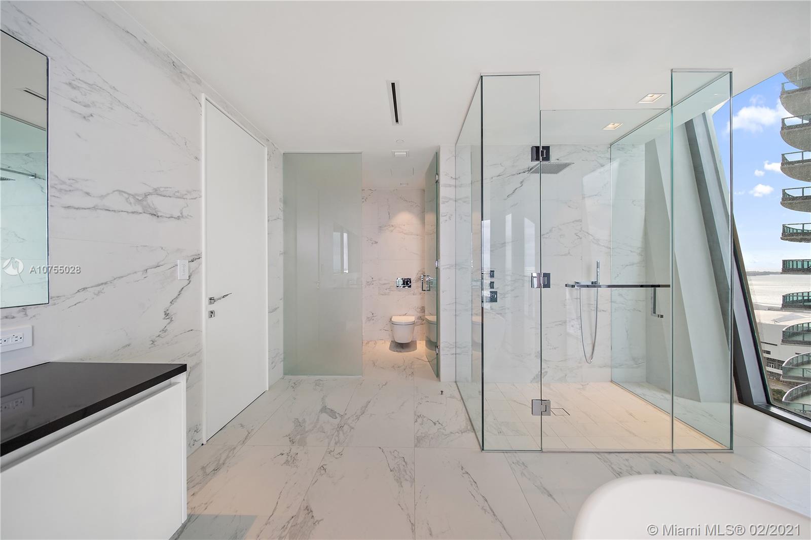 ONE THOUSAND MUSEUM CONDO - Residential