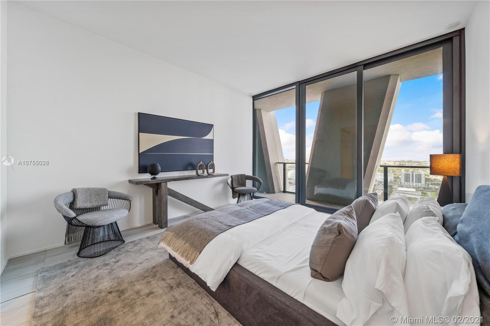 ONE THOUSAND MUSEUM CONDO - Residential