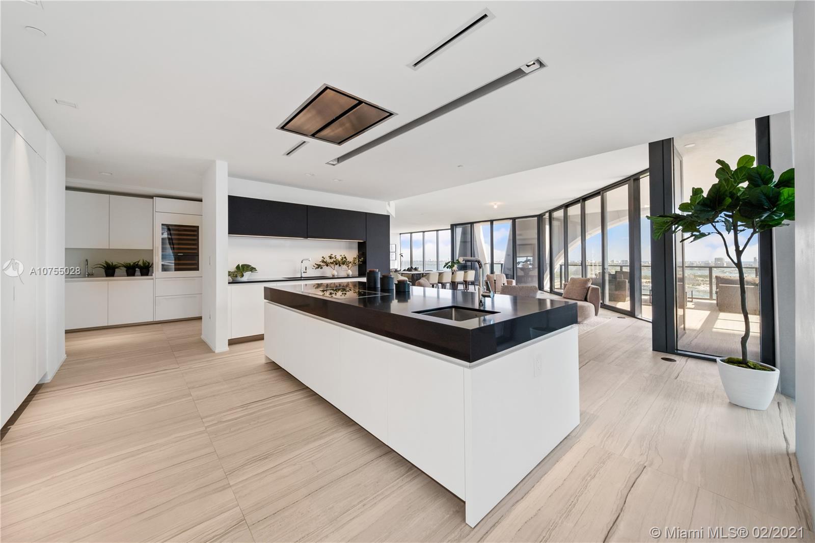 ONE THOUSAND MUSEUM CONDO - Residential