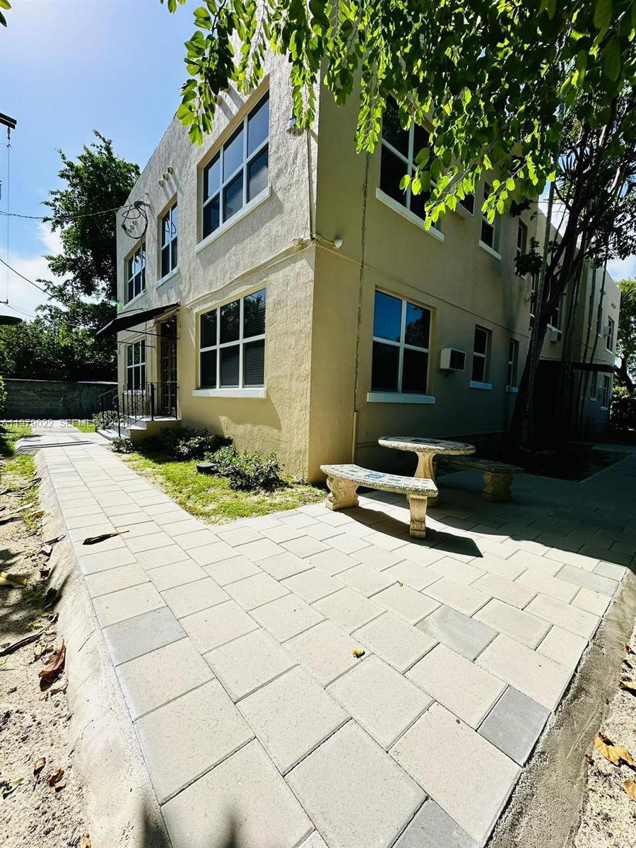 ANDERSON PARK - Residential Lease