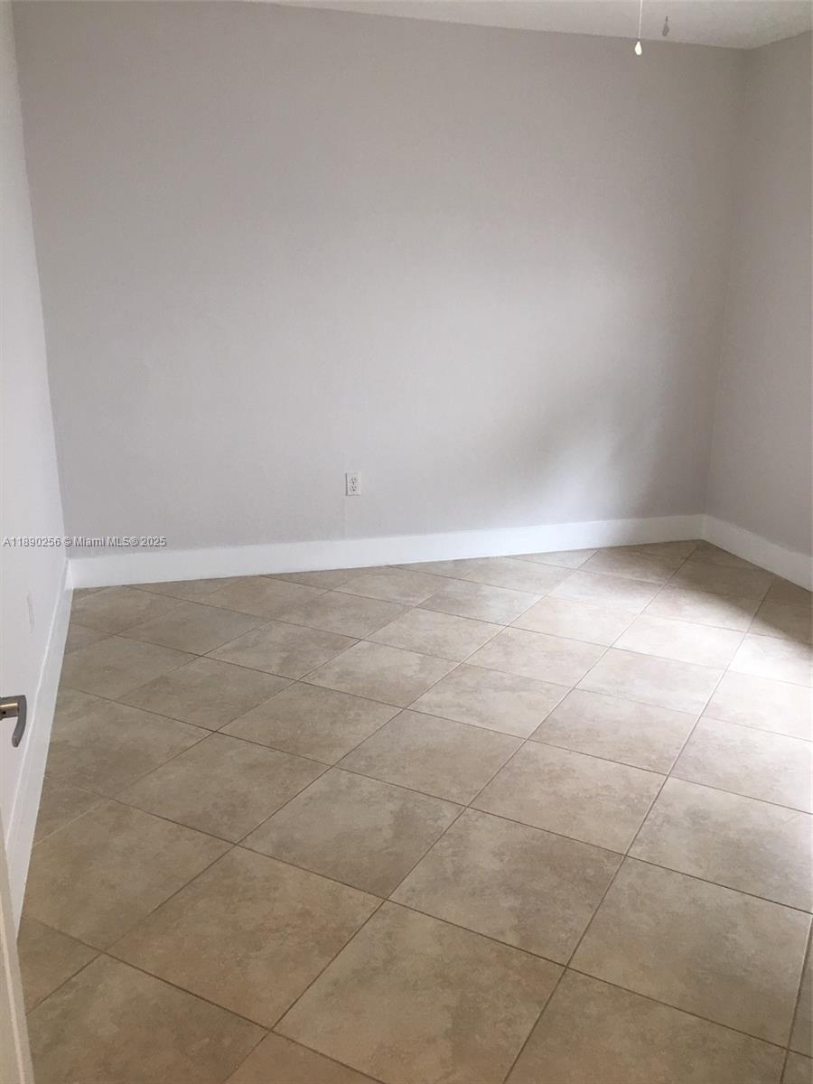 SUNRISE HARBOUR REV PL - Residential Lease