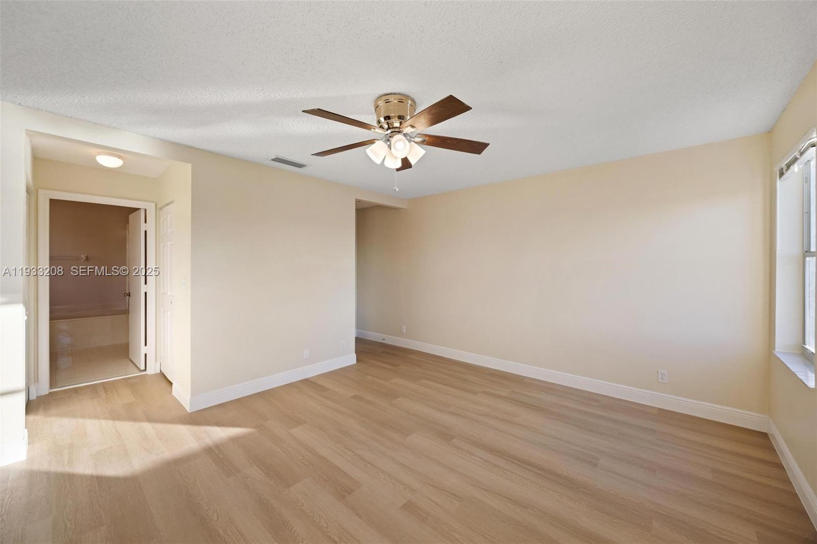 SILVER LAKES PHASE III RE - Residential