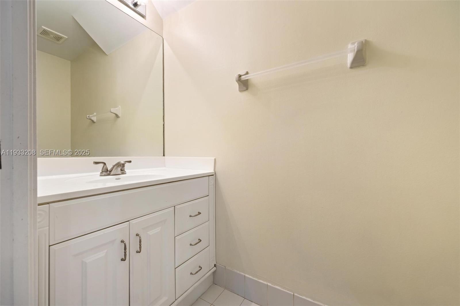 SILVER LAKES PHASE III RE - Residential