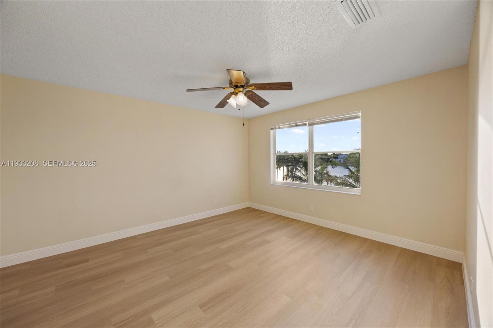 SILVER LAKES PHASE III RE - Residential