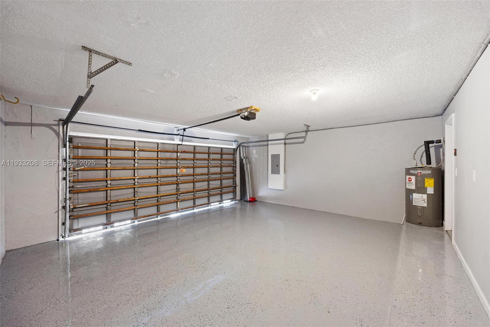 SILVER LAKES PHASE III RE - Residential