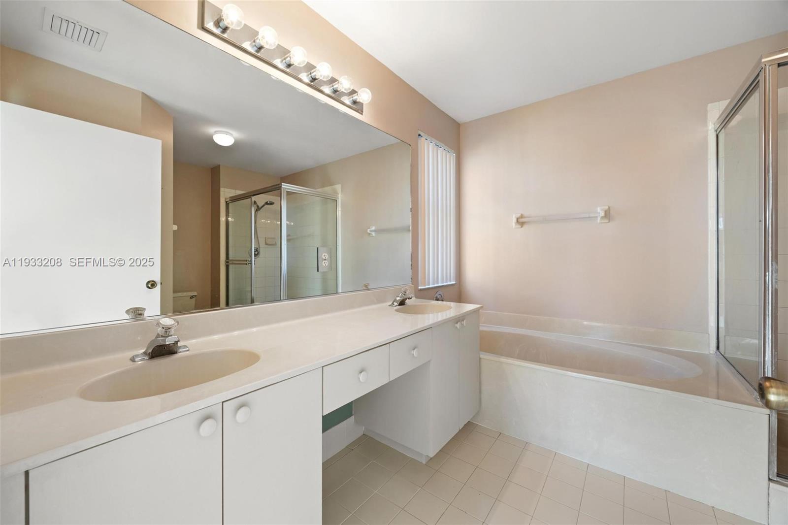 SILVER LAKES PHASE III RE - Residential