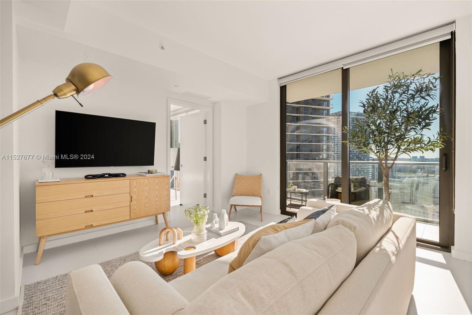 PARAISO BAYVIEWS CONDO - Residential Lease