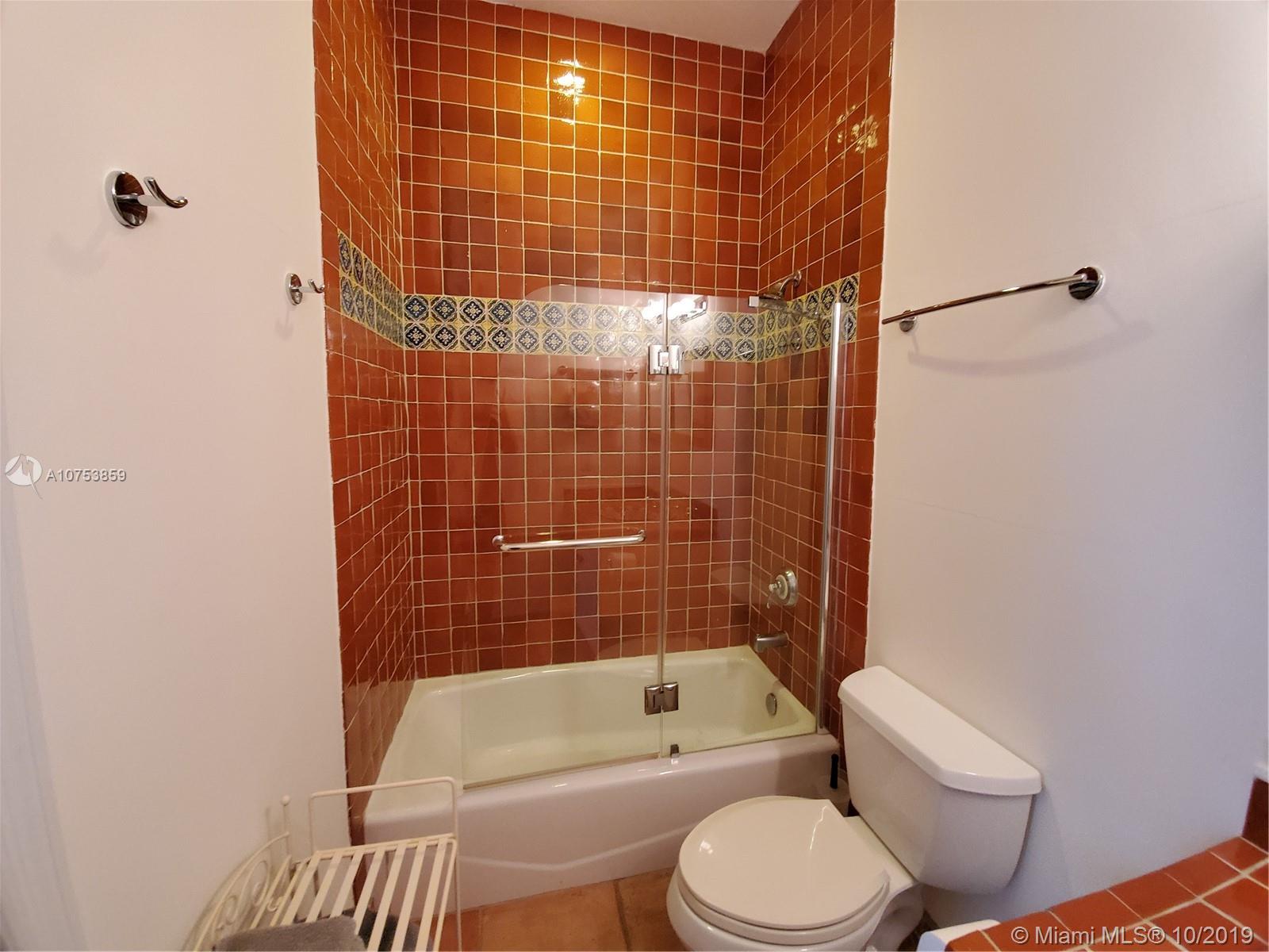 GROVES AT OLD CUTLER - Residential