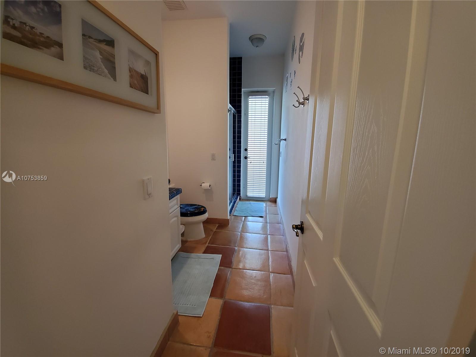 GROVES AT OLD CUTLER - Residential