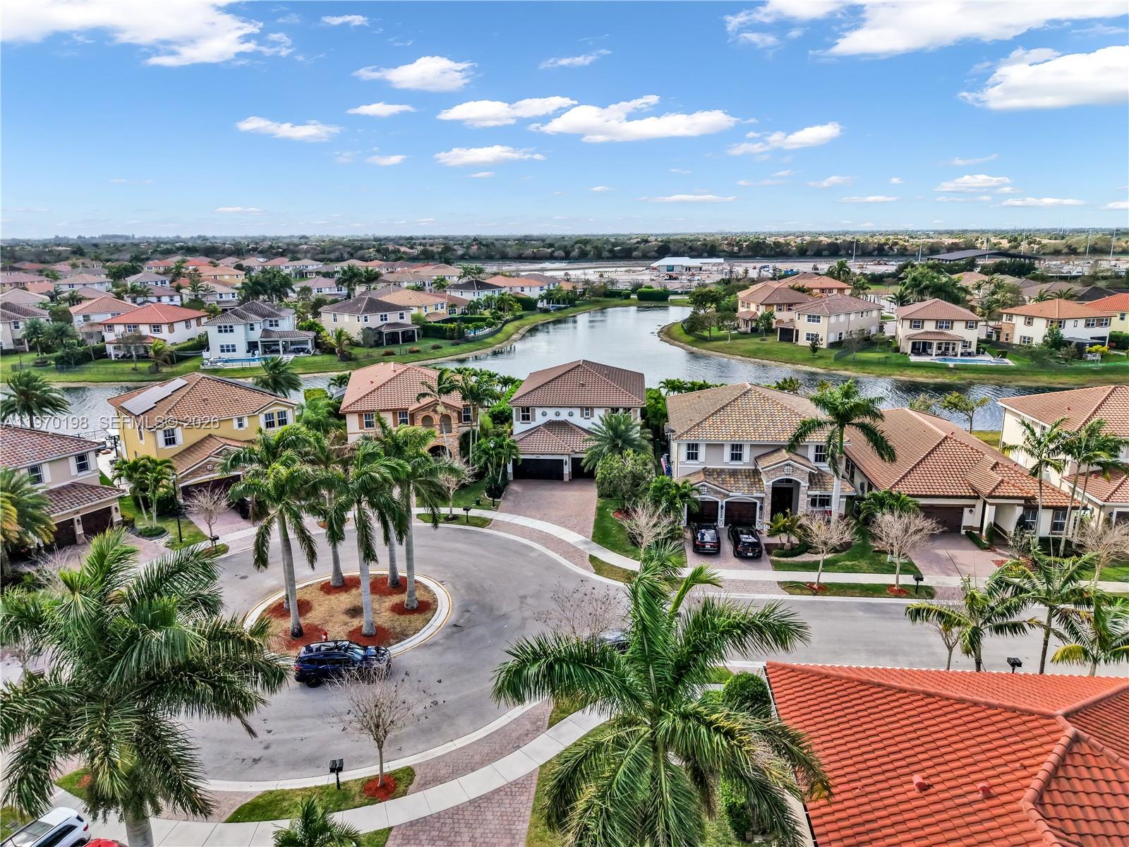 Miralago - Residential