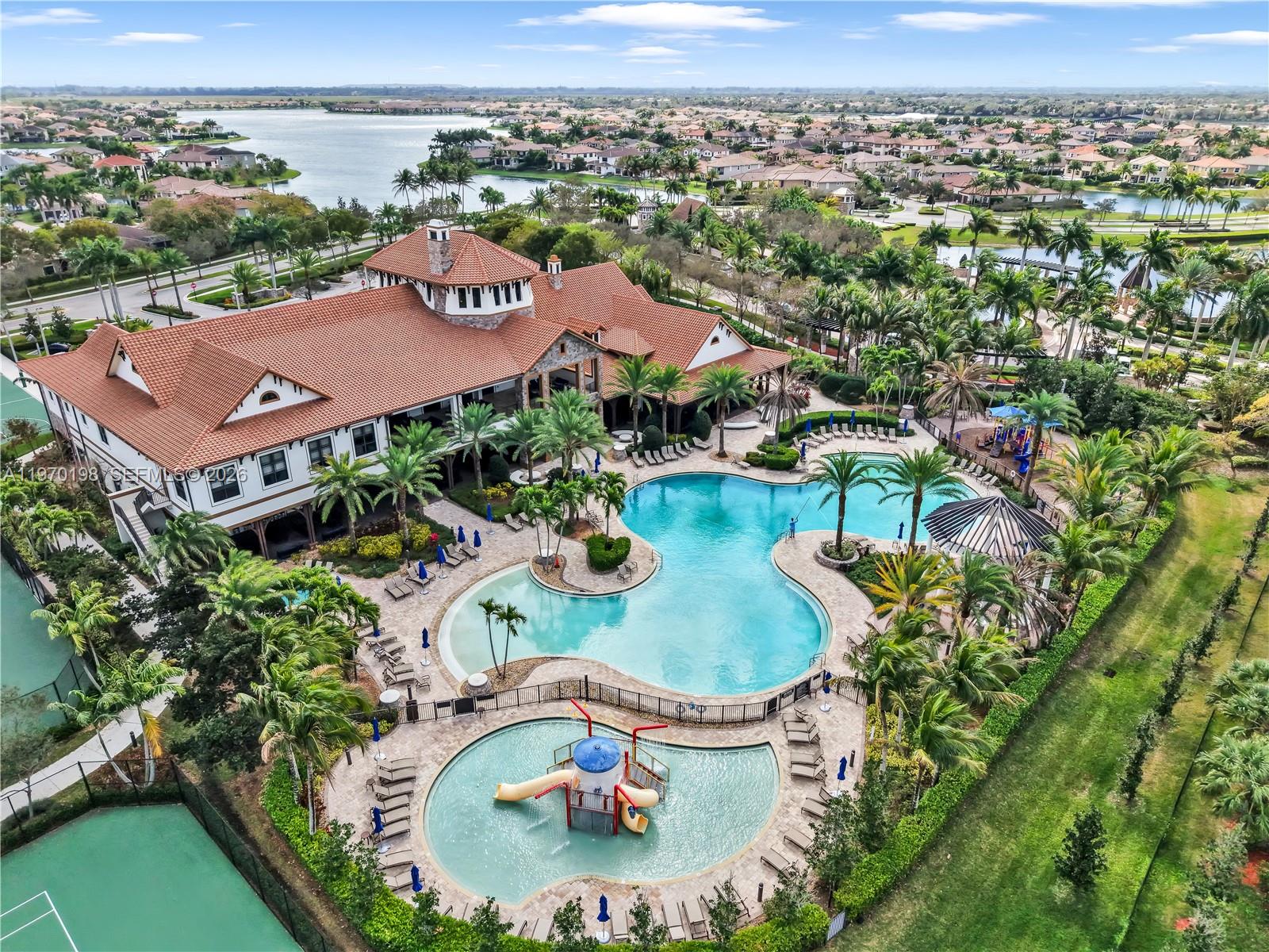 Miralago - Residential