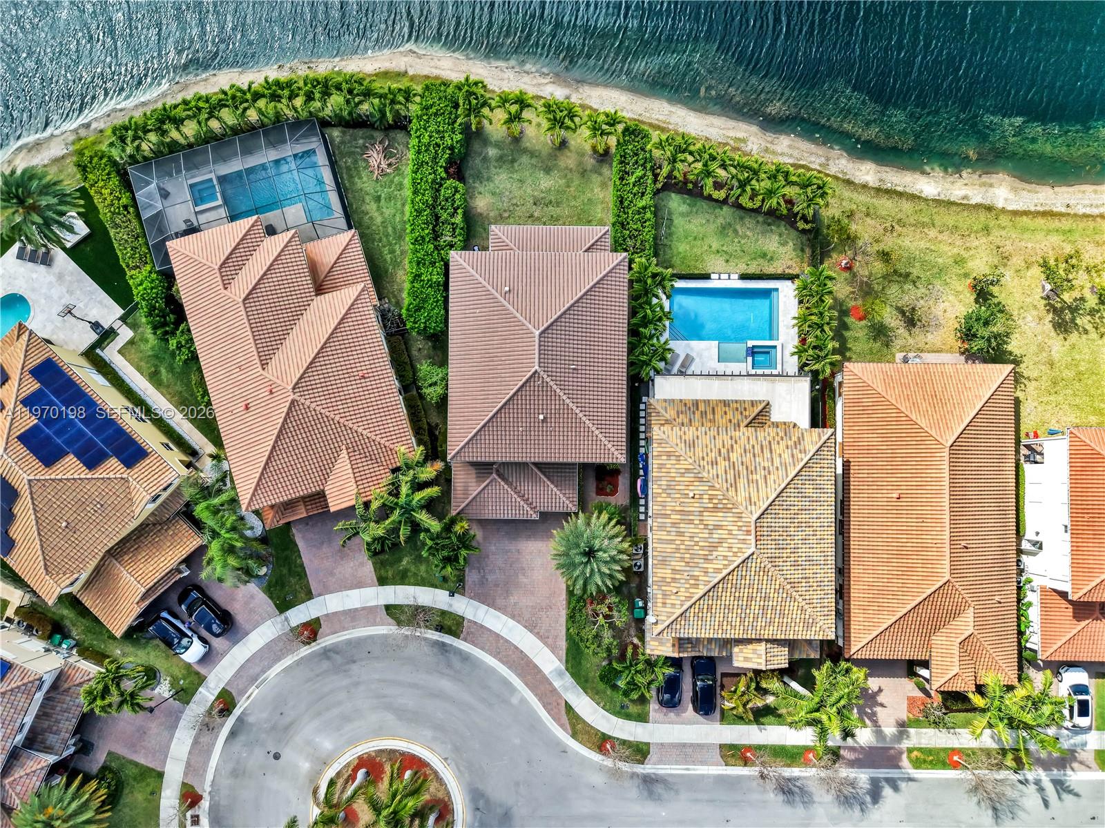 Miralago - Residential