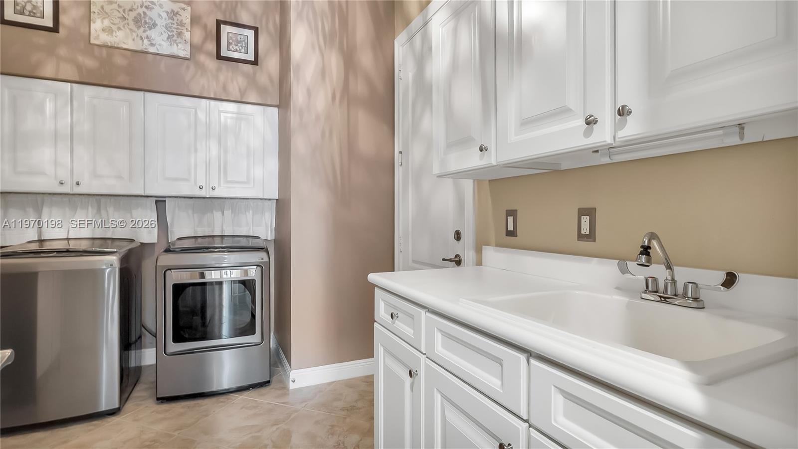 Miralago - Residential