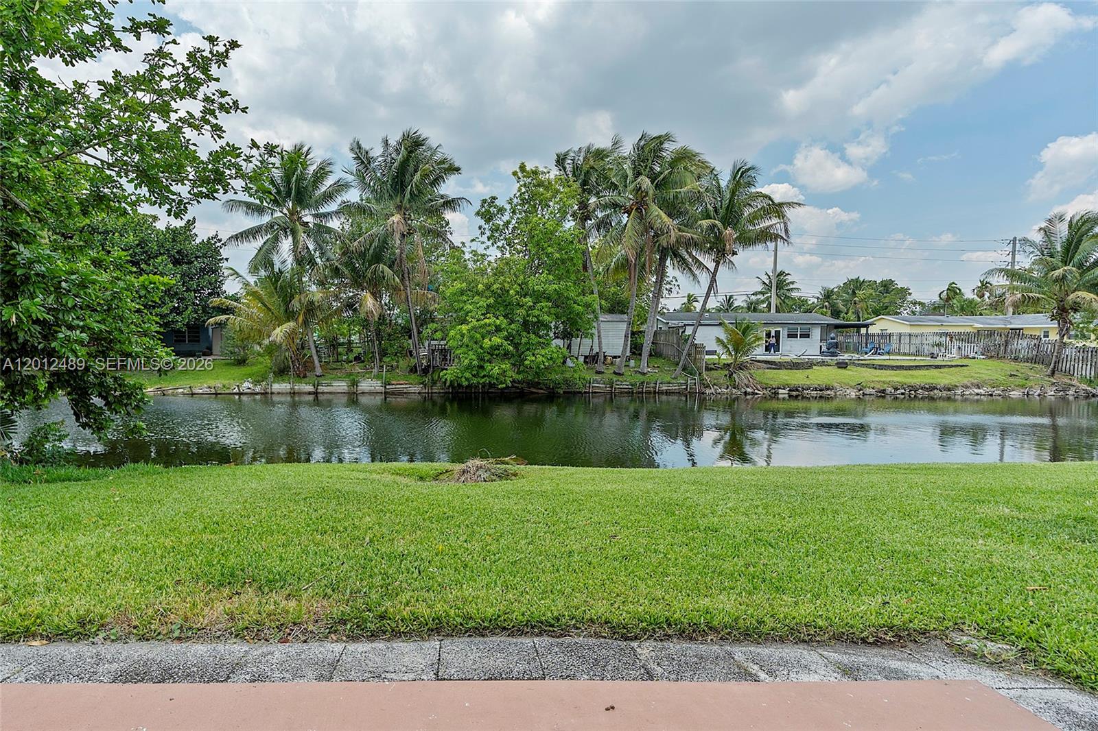 SUNRISE VILLAS CONDOMINIU - Residential Lease
