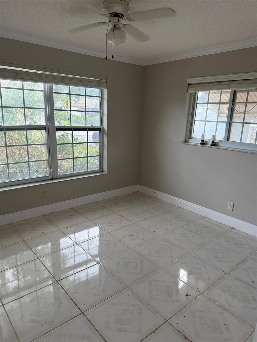 WESTWOOD COMMUNITY 4 - Residential Lease