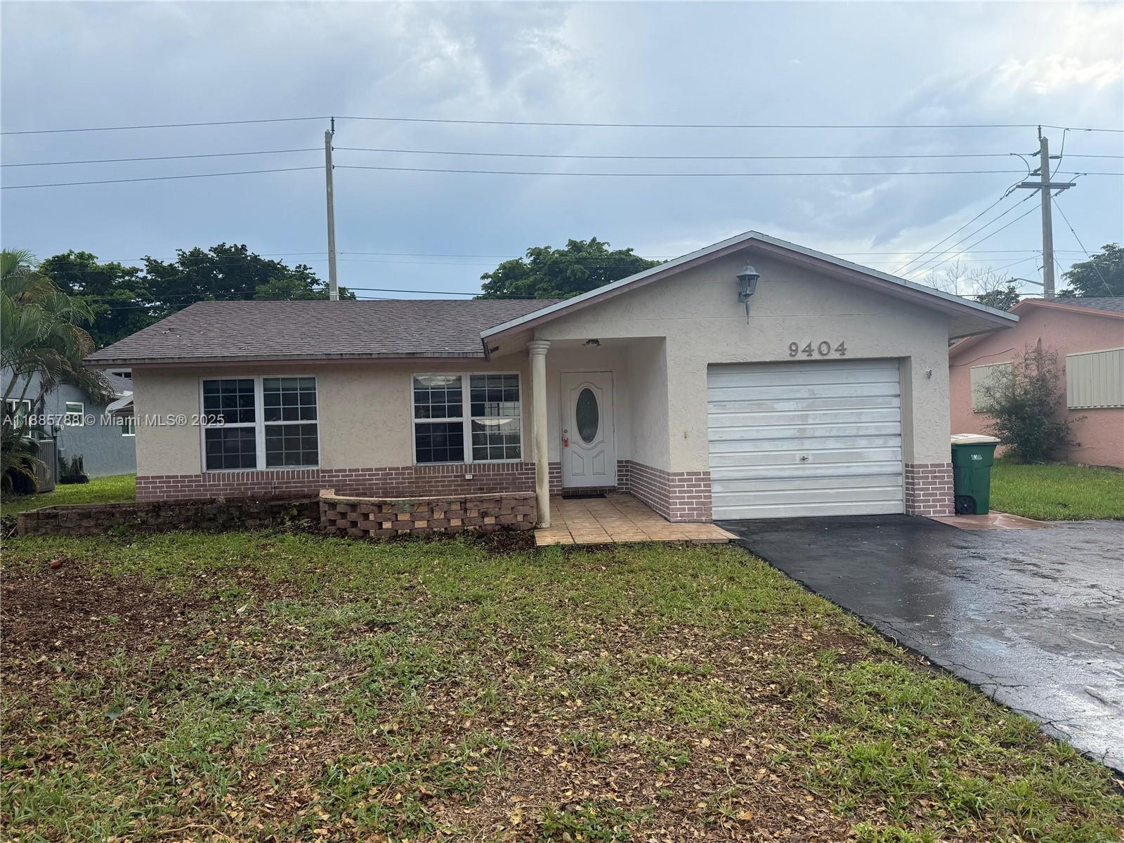 WESTWOOD COMMUNITY 4 - Residential Lease