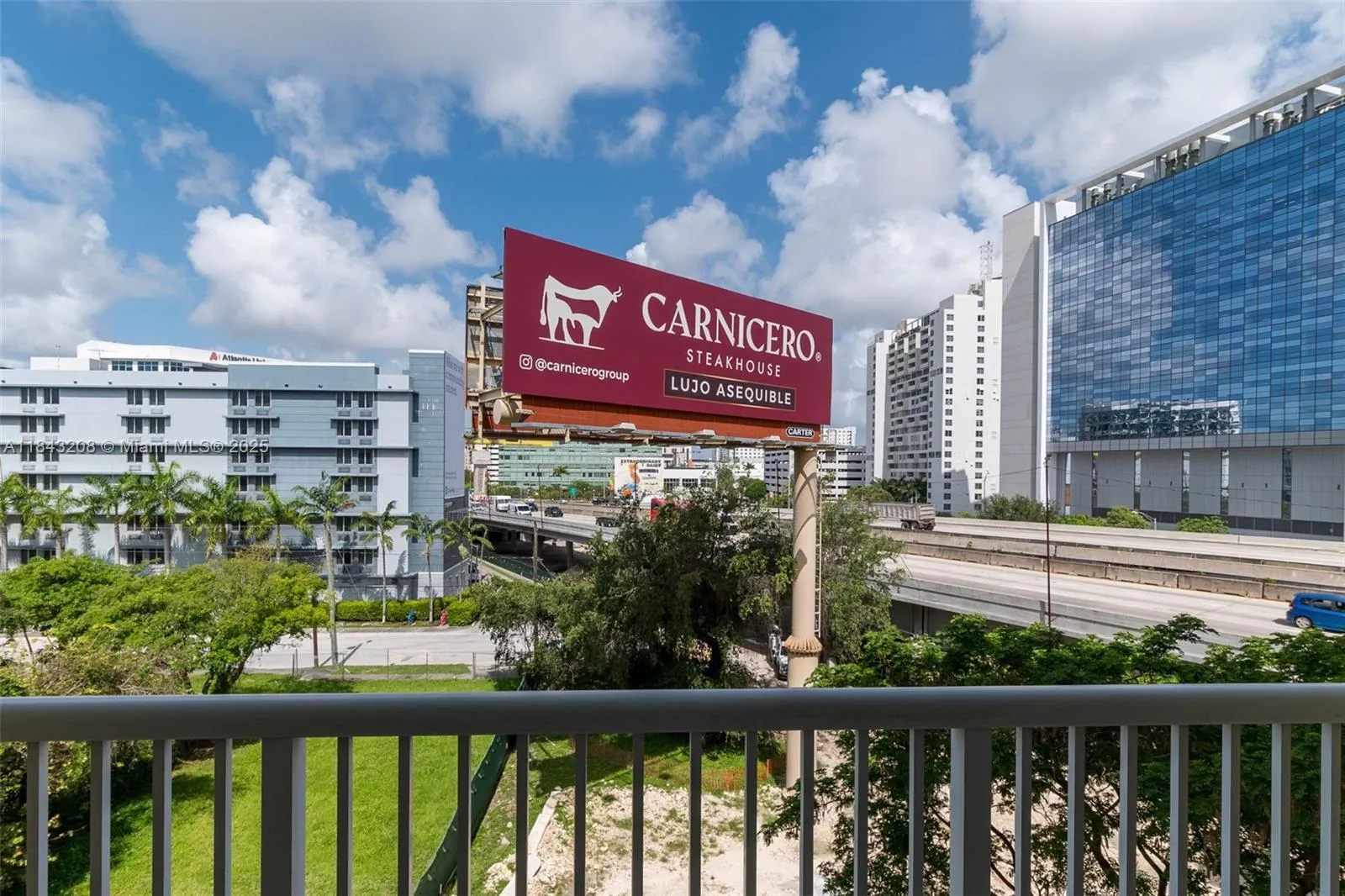 Miami, Florida 33136, United States, 1 Bedroom Bedrooms, ,1 BathroomBathrooms,Residential,Active,174037