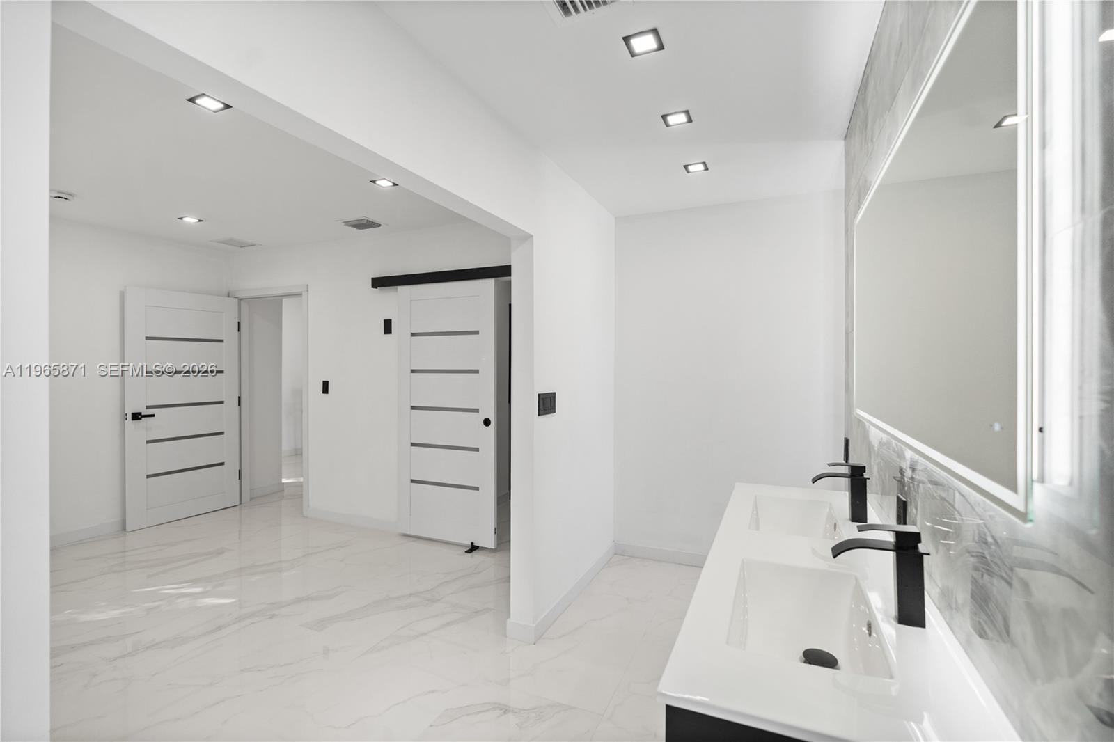 GROVE PARK - Residential