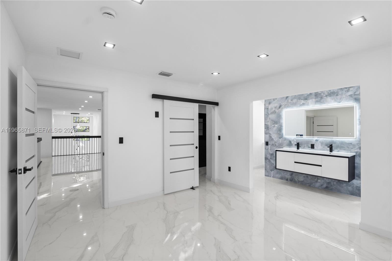 GROVE PARK - Residential