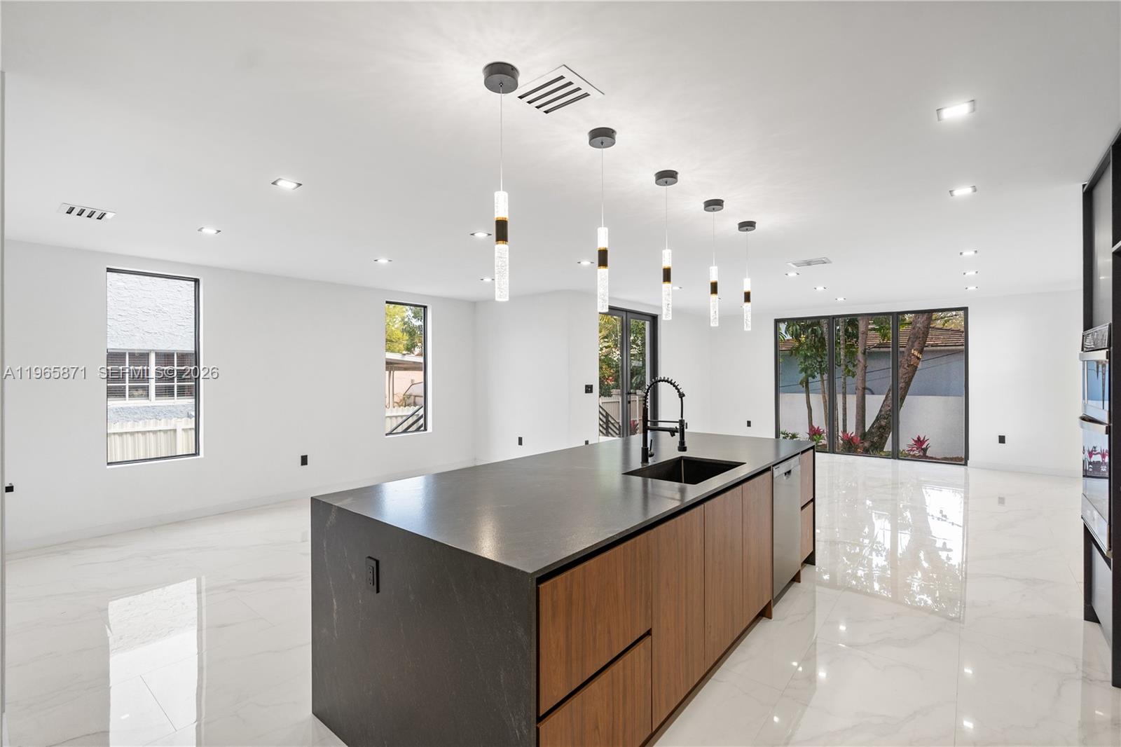 GROVE PARK - Residential