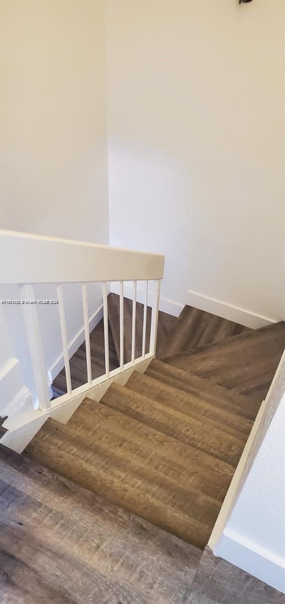 CARMEL TOWNHOMES CONDO - Residential Lease