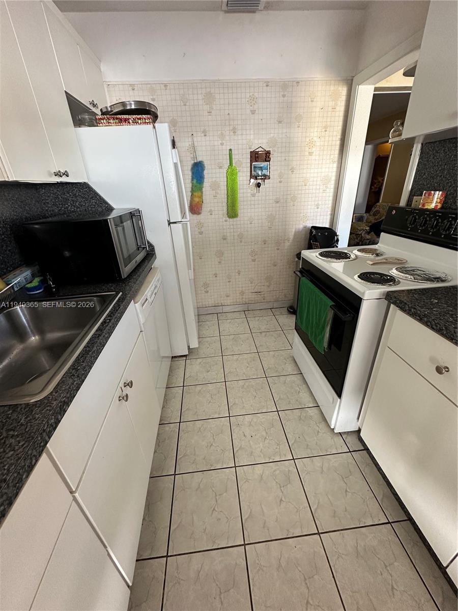 BLAKE SUB - Residential