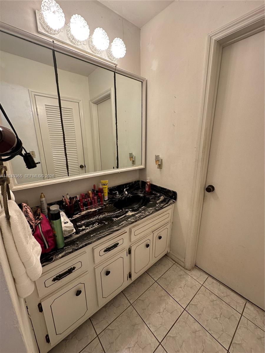 BLAKE SUB - Residential