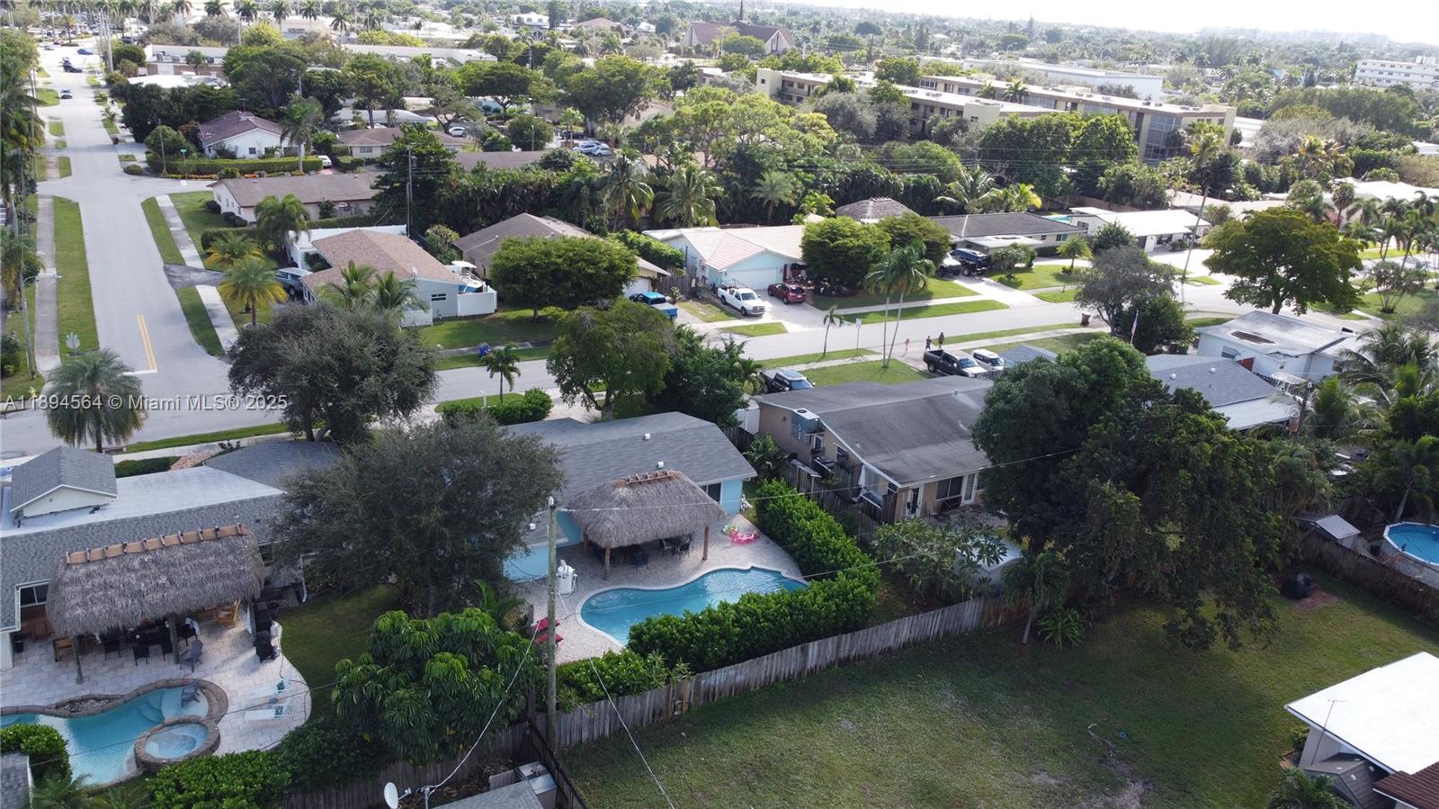 DEERFIELD SHORES - Residential