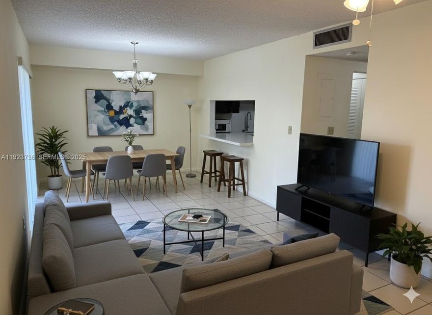 Bright and spacious 3BR/2.5BA condo in the heart of Palmetto Bay! Features an open layout. The primary suite features a walk-in closet and an en-suite bath for added privacy. in-unit laundry, and assigned parking. Enjoy the comfort of two dedicated parking spaces plus guest parking for visitors. Close to great schools, parks, shopping, and major highways. Move-in ready and centrally located!