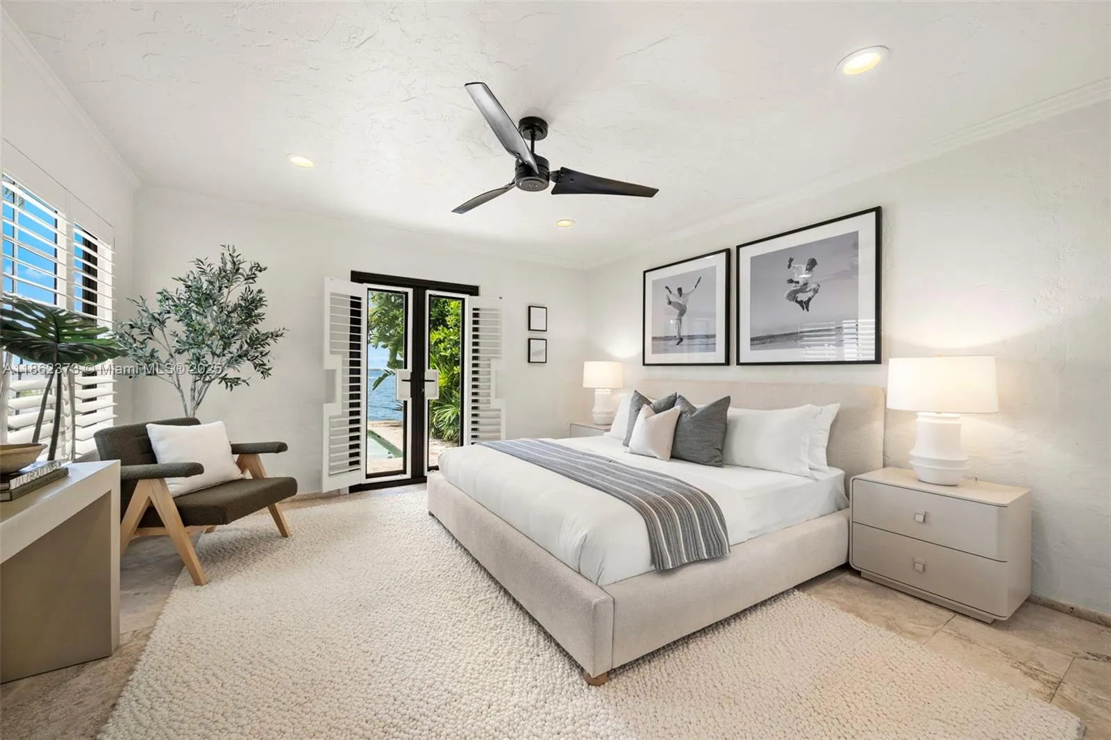 Miami Beach, Florida 33140, United States, 3 Bedrooms Bedrooms, ,4 BathroomsBathrooms,Residential,Active,197363