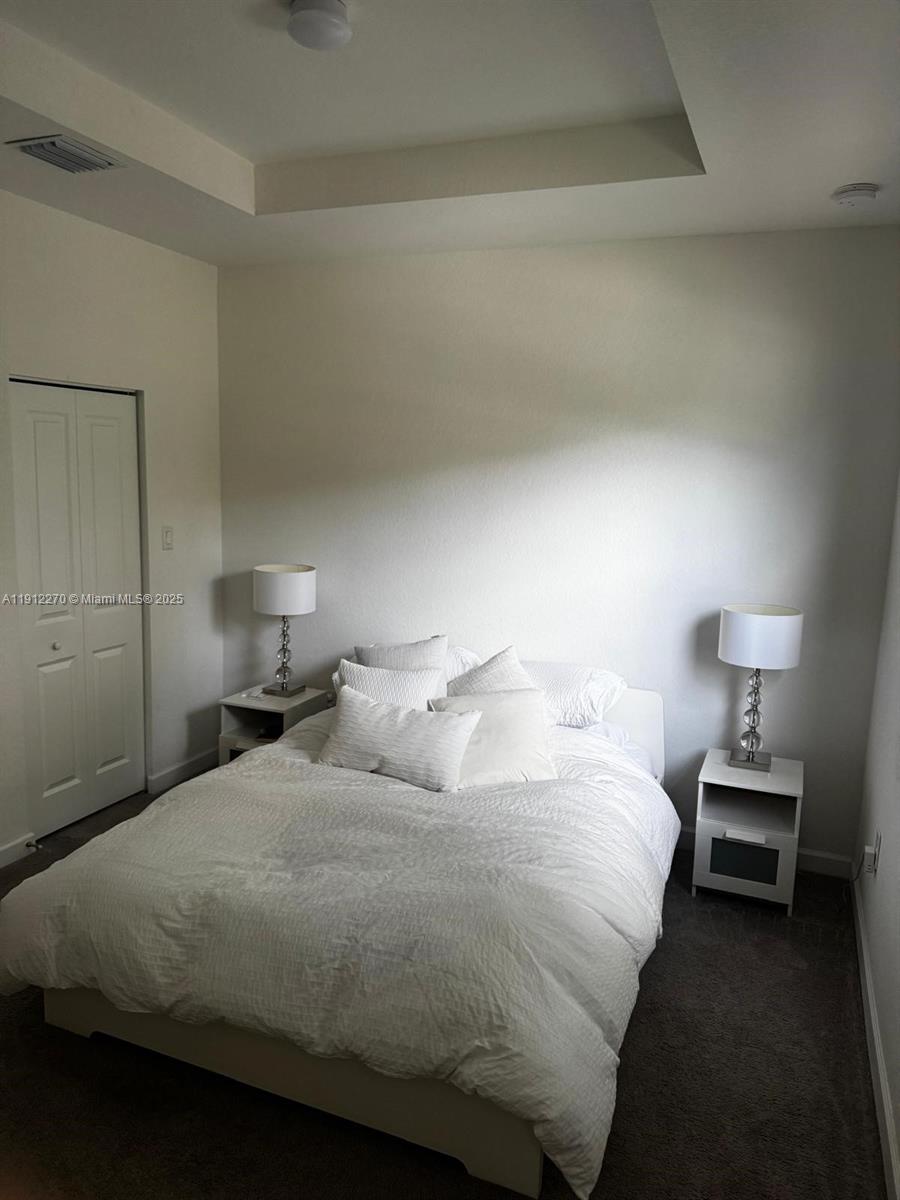 VIA VENTURA NEIGHBORHOOD - Residential