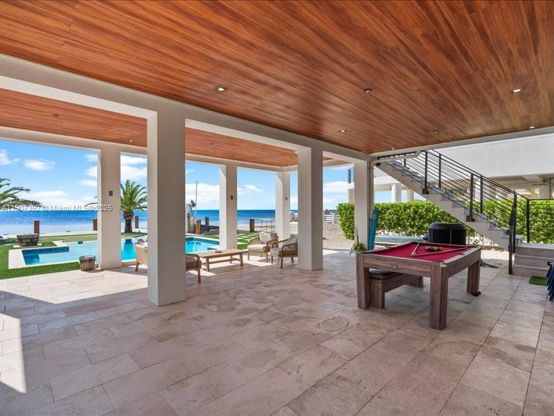 LARGO BEACH - Residential