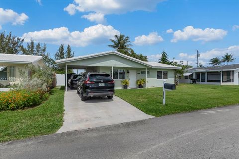 2805 NW 52nd Ct Tamarac FL 33309