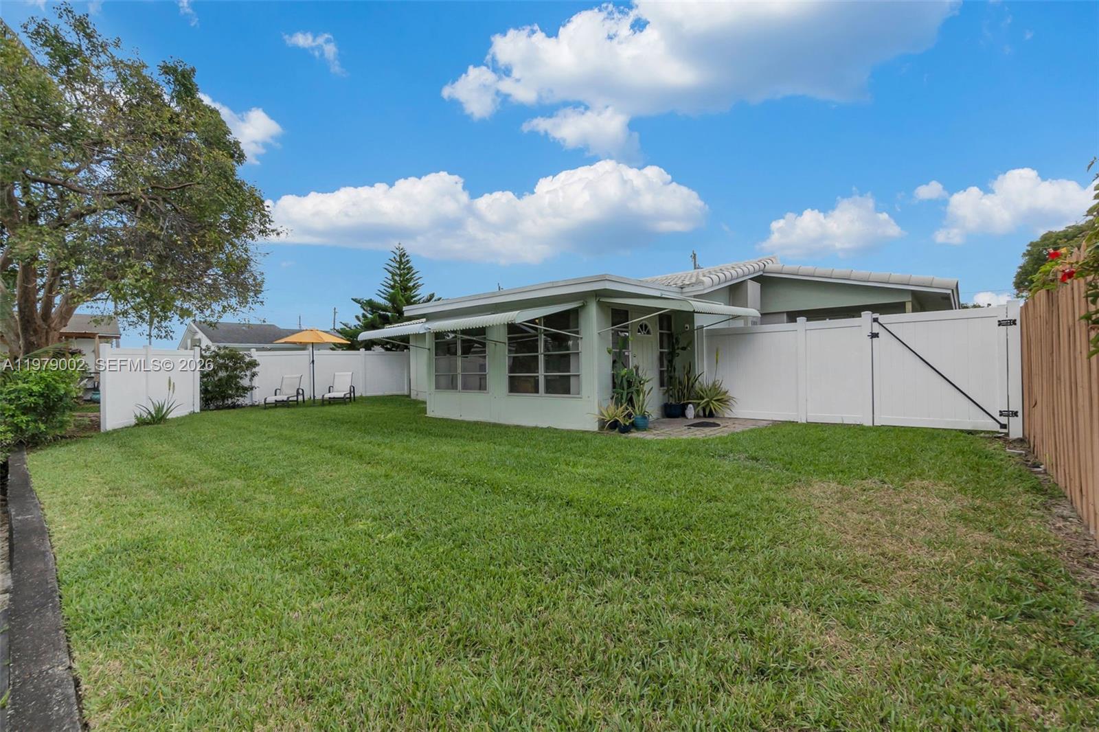 TAMARAC LAKES NORTH - Residential