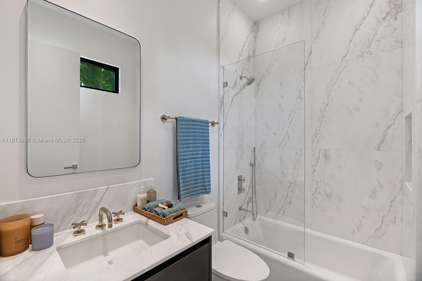AMD PL OF BONITA PARK - Residential