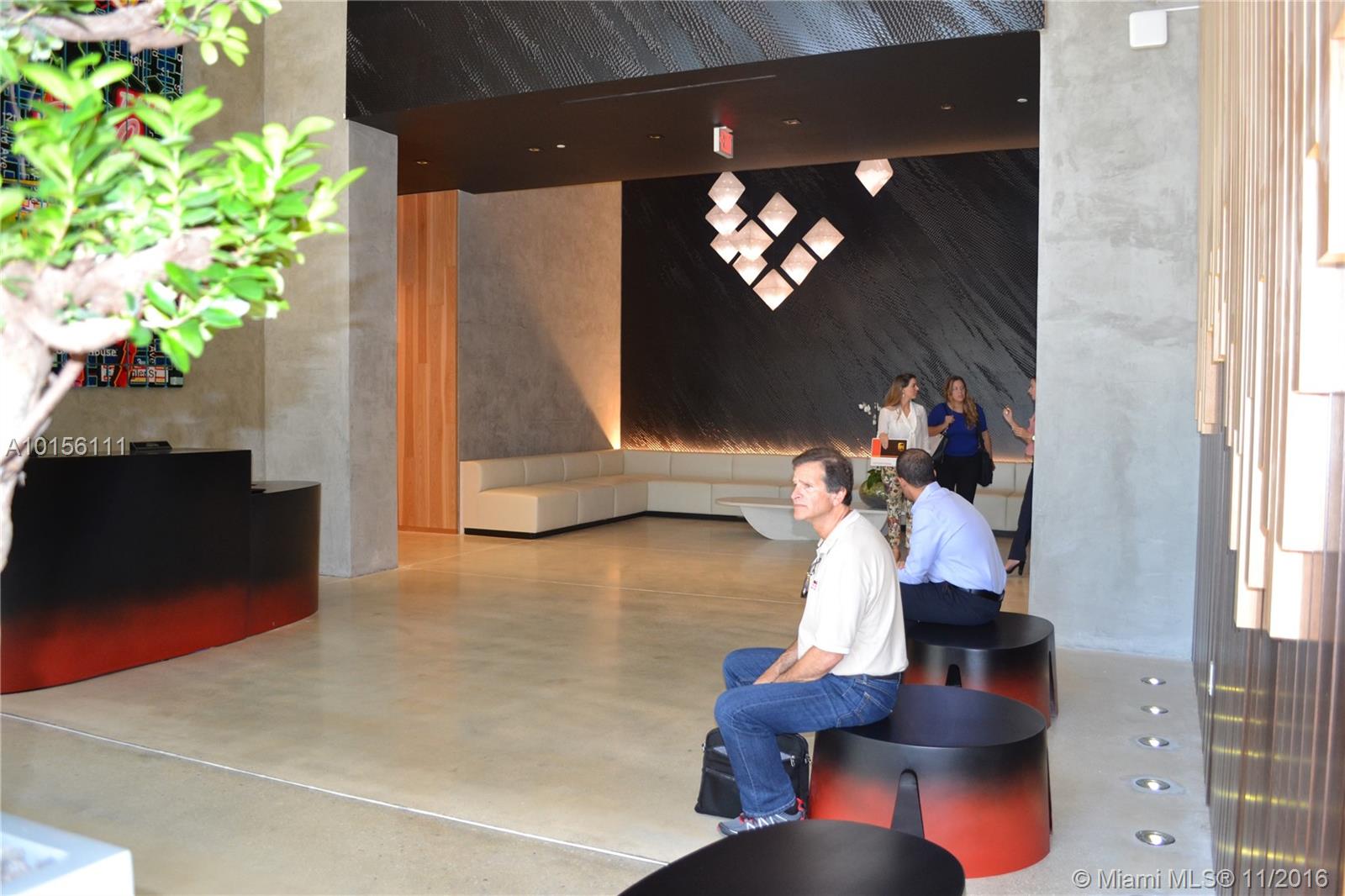 Centro - Residential Lease
